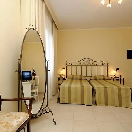 Fiorita Джулианова