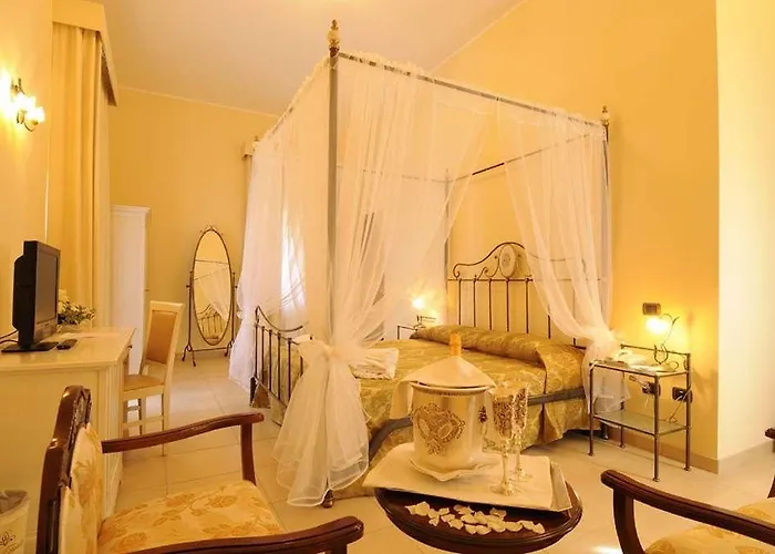 Ξενοδοχείο Fiorita 4*